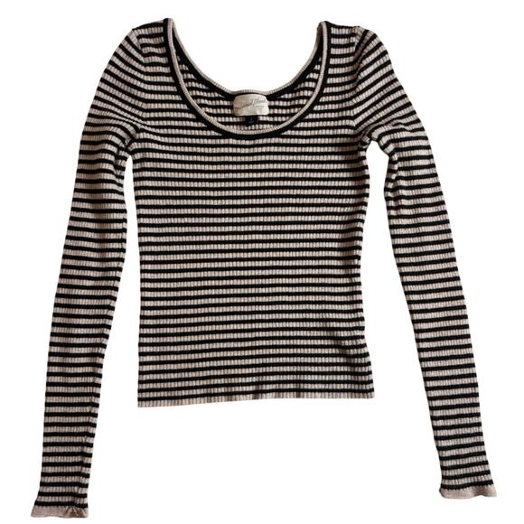 Universal Thread women's S t-shirt black & white stripe scop neck long sleeves - Picture 1 of 7